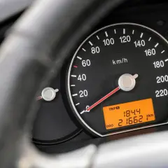 1mth ile to kilometrów? Przelicznik motogodzin na km - wyjaśnienie