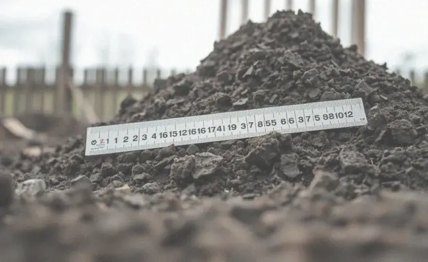 20 ton ziemi na m3: Łatwe przeliczenie masy na objętość